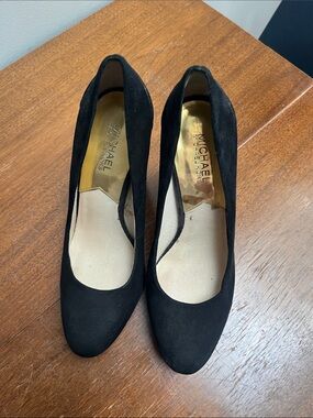 Michael Kors Black Suede Round-Toe Heels
